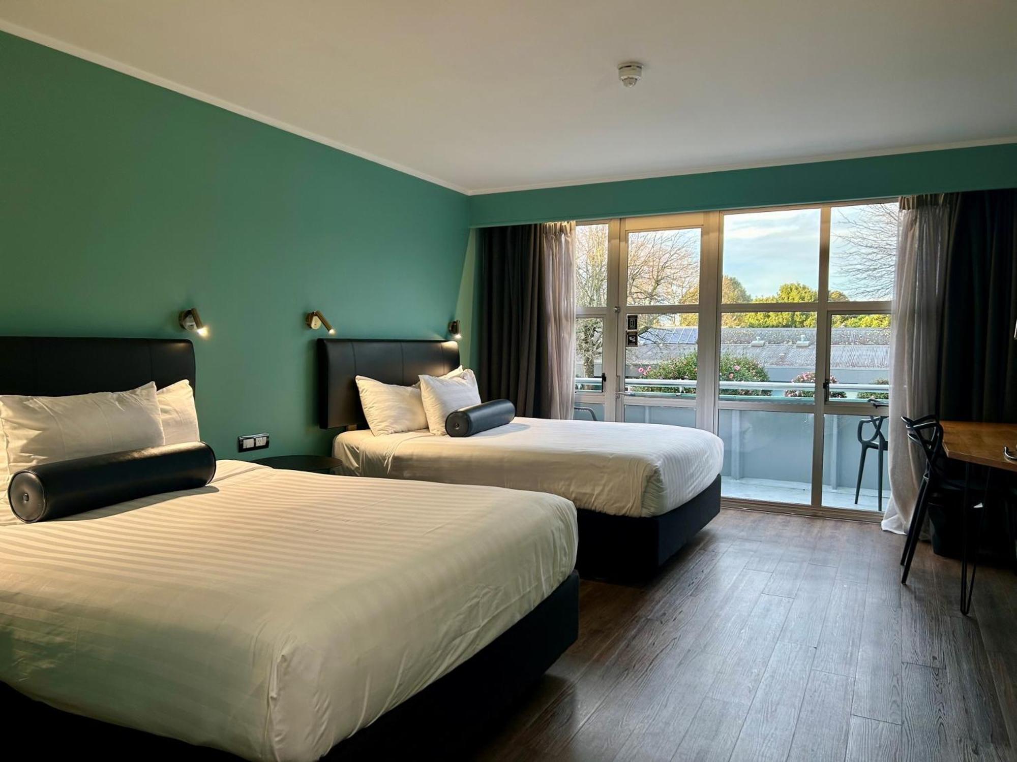 Naumi Auckland Airport Hotel Phòng bức ảnh